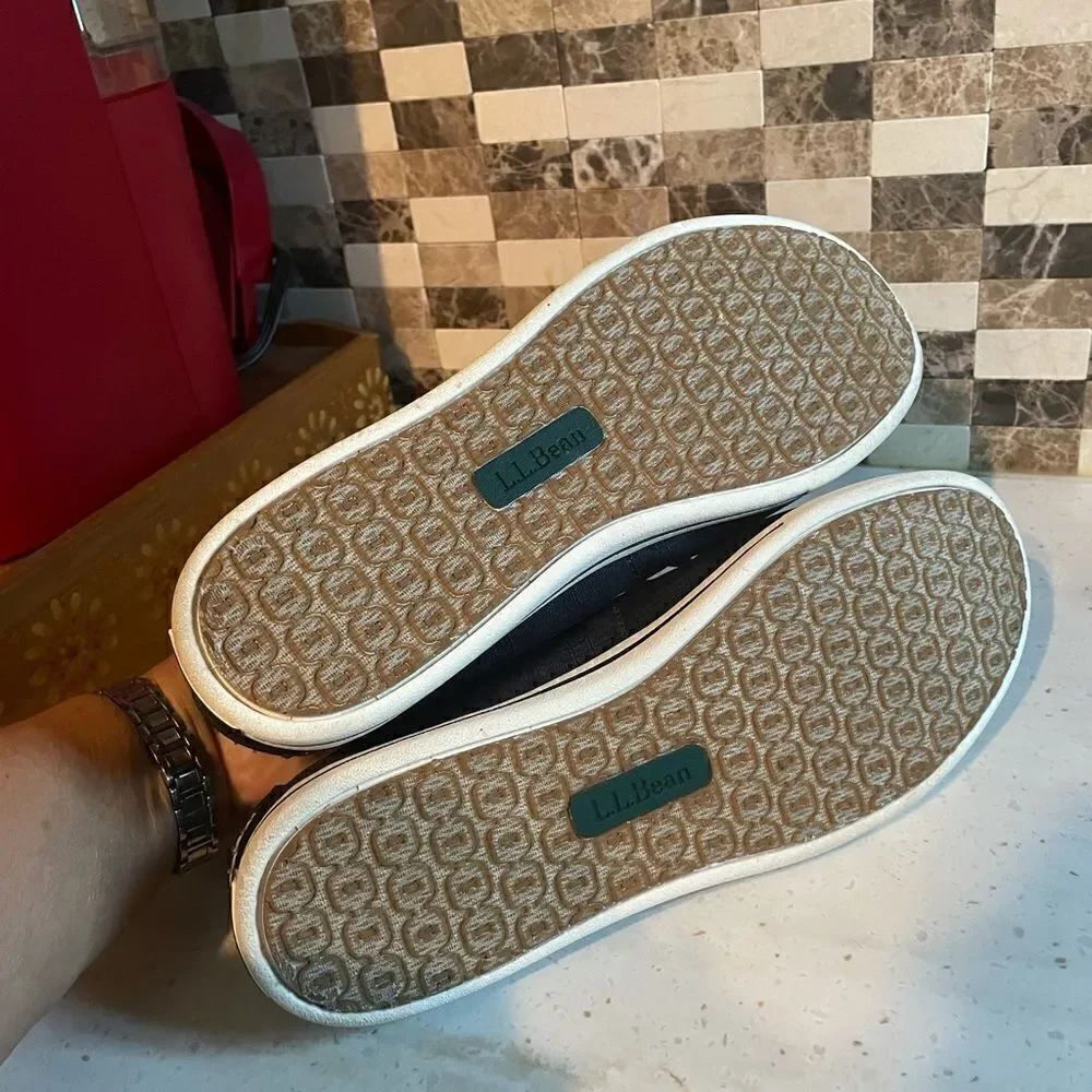 LL Bean Shoes - Picture 4 of 5